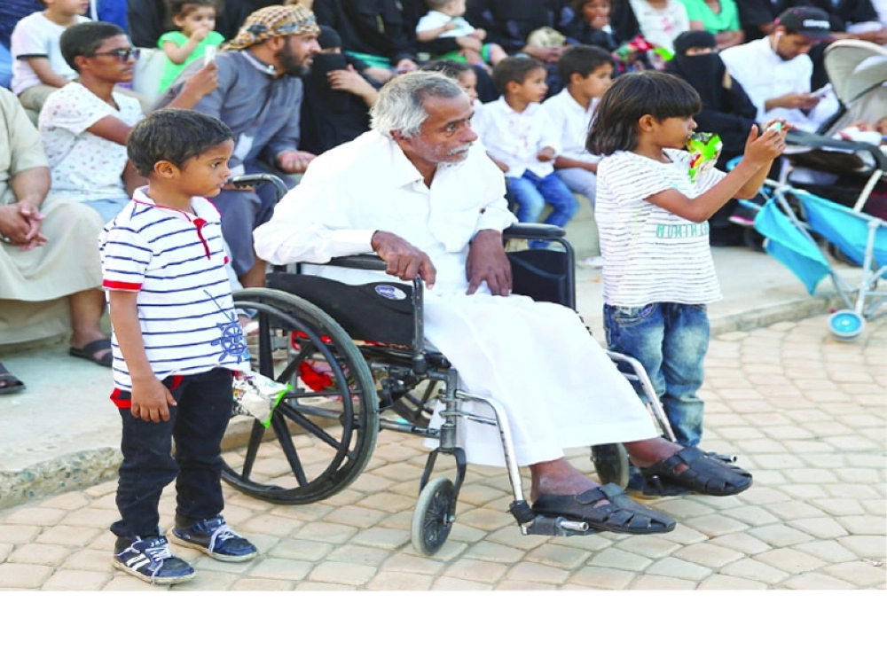 مقعد مستمتع بالعروض                         (ياسر بخش)