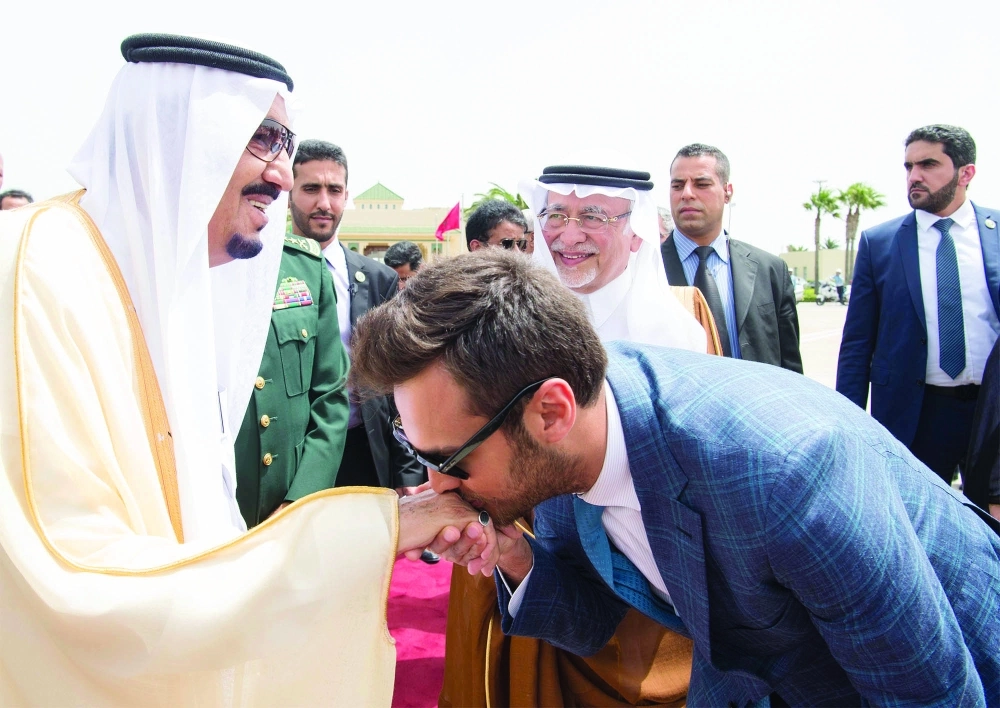 الملك سلمان لدى مغادرته طنجة (واس)