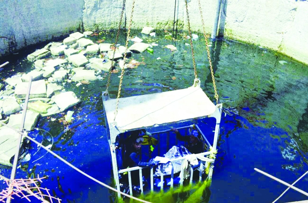 انتشال جثة قائد مركبة سقطت في حفرة صرف بالرحيلي قبل أشهر                       (مكة)