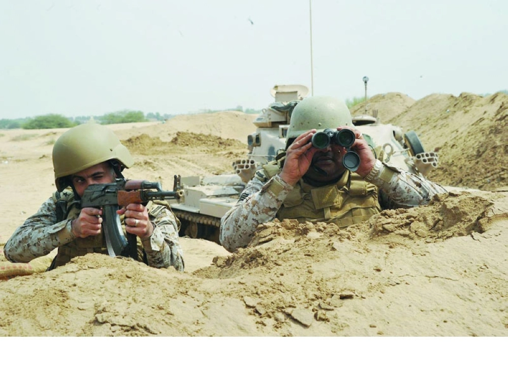  .. وخلال مراقبتهم تحركات العدو                      (واس)