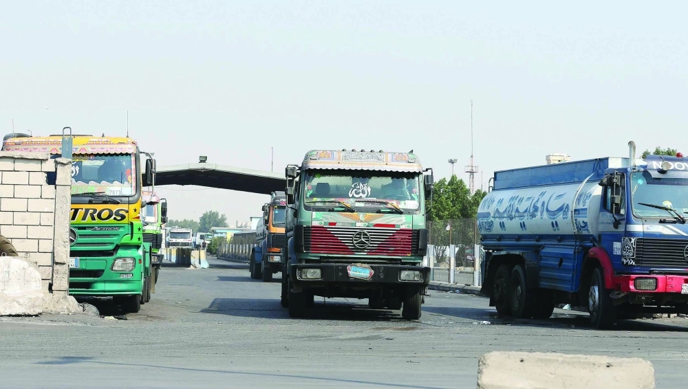 صهاريج مياه في جدة                                           (مكة)