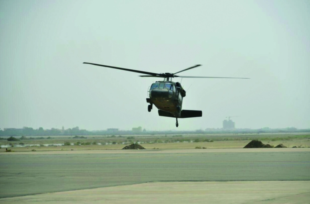 مروحية خلال مهمة قتالية                                              (واس)