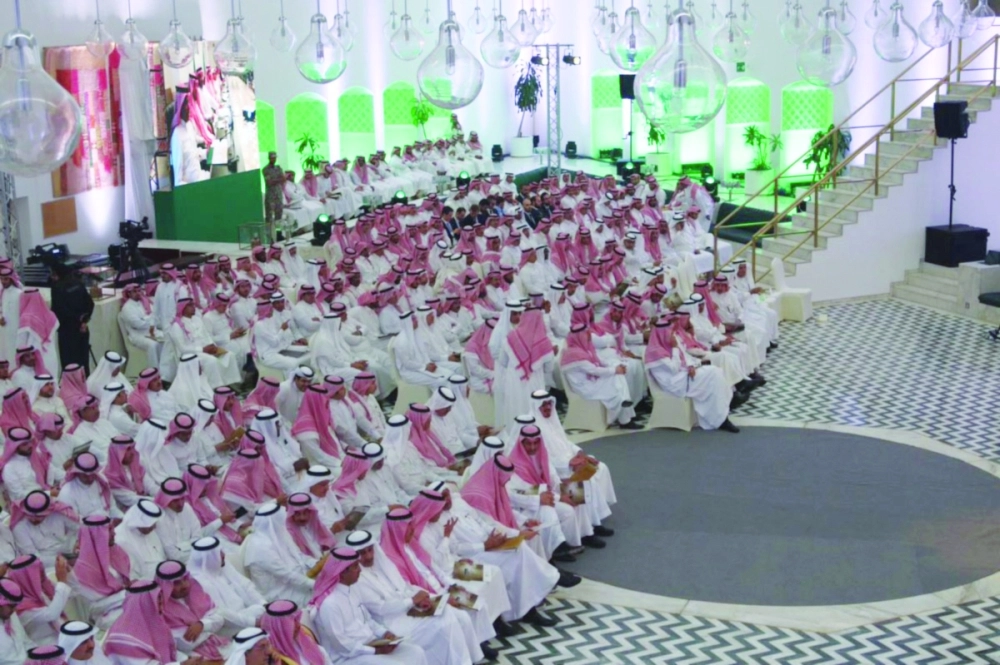 من تدشين خطة التحول الاستراتيجي أمس         (مكة)