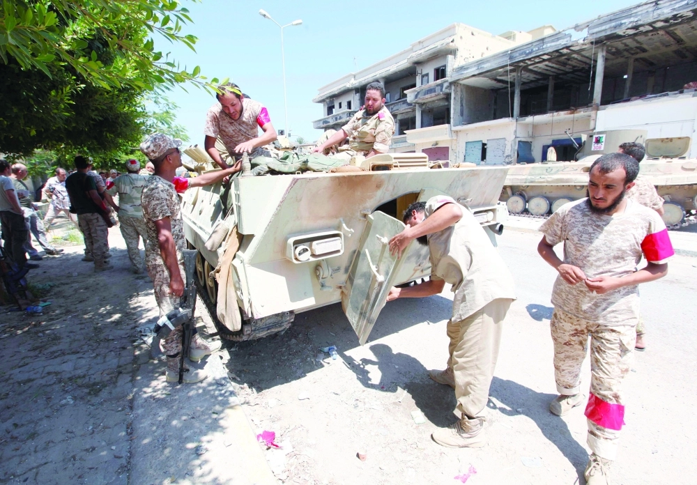 قوات ليبية في موقع جديد بمدينة سرت                      (رويترز)