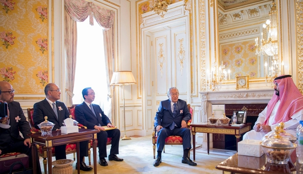 لقاء ولي ولي العهد بأعضاء من مجلس الأعمال السعودي الياباني   (واس)