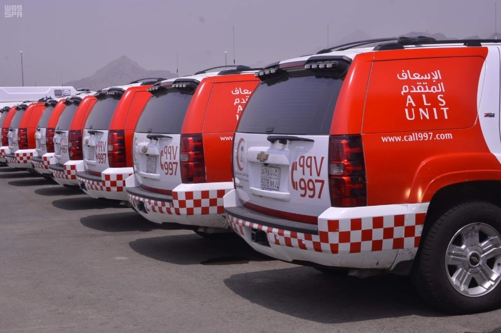  آليات للهلال الأحمر   (واس) 