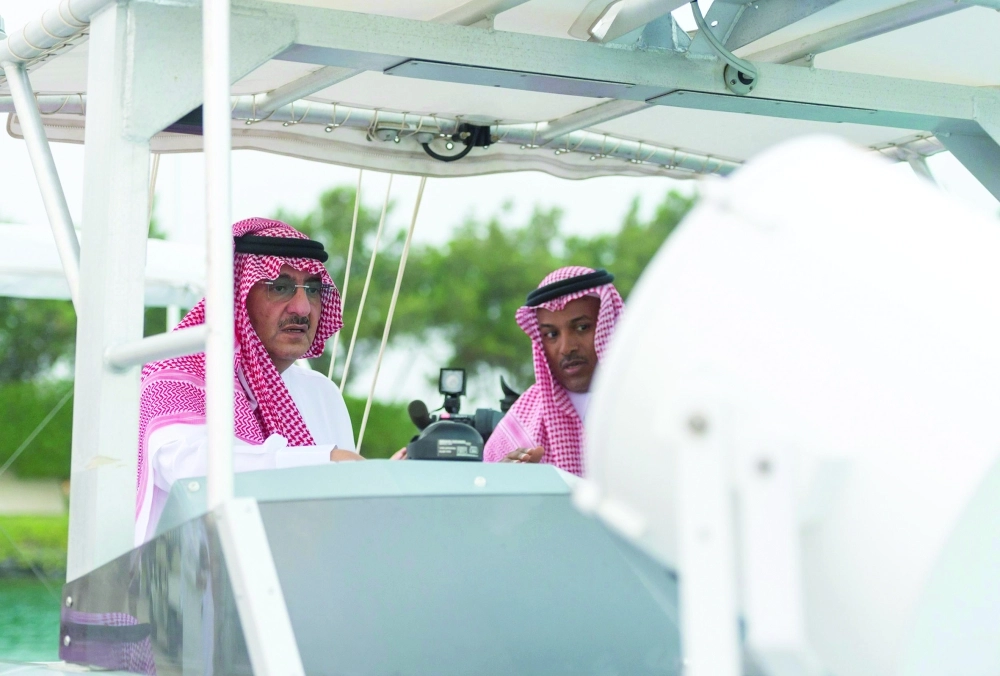 الأمير محمد بن نايف خلال جولته التفقدية (واس)