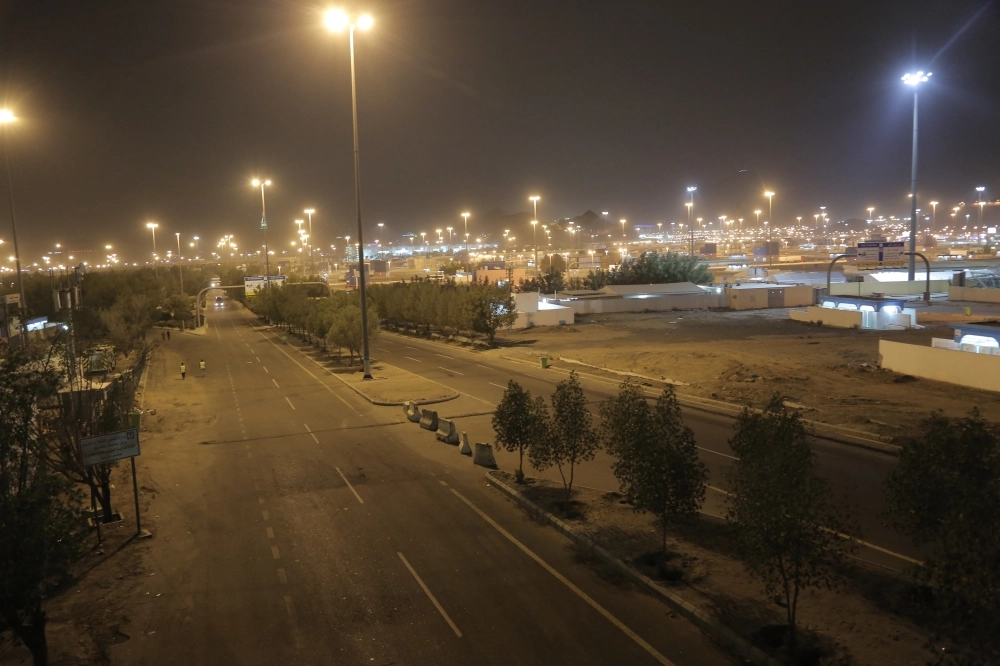 طرقات مشعر مزدلفة (أحمد جابر) 