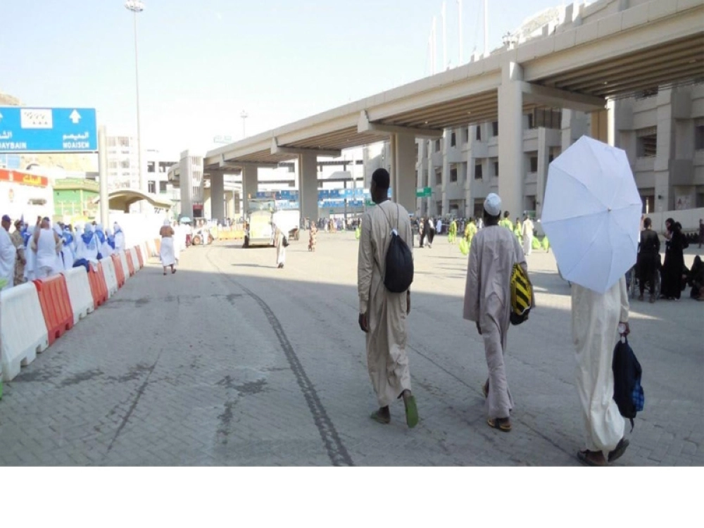 أمانة العاصمة المقدسة ترفع أكثر من 130 طن من النفايات بمك والمشاعر (واس) 11-12-1437 هـ