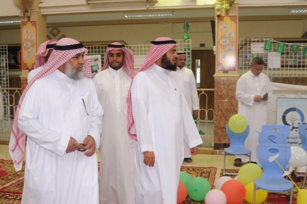 من جولة محمد الحارثي على المدارس (مكة)