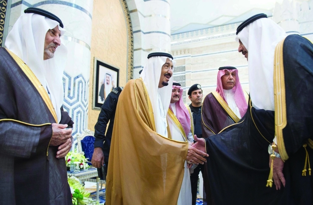 خادم الحرمين يصل إلى الرياض قادما من جدة