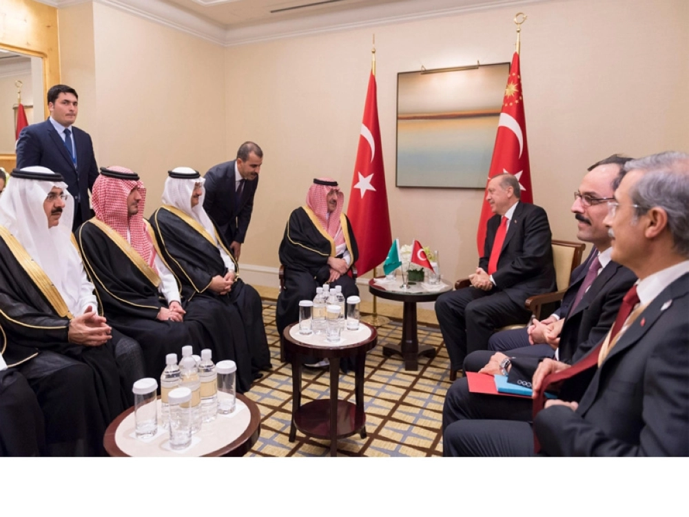 سمو ولي العهد يبحث العلاقات الثنائية وأوضاع الشرق الأوسط مع الرئيس التركي (واس) 20-12-1437 هـ