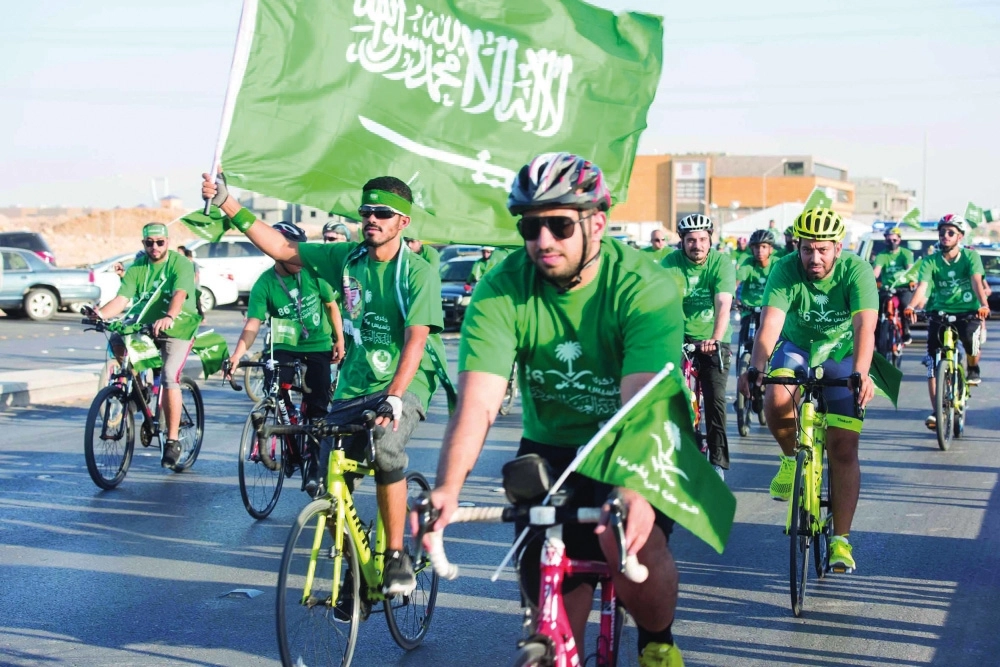 ماراثون الدراجات في فعالية خدمة وطن بالرياض                                                         (زياد الرزيزاء)