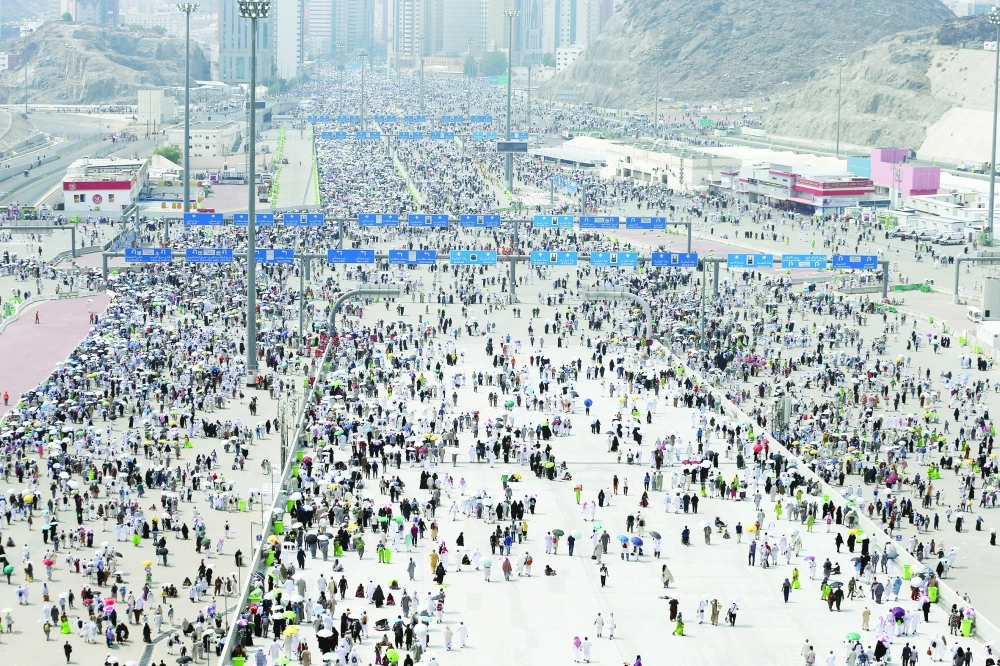 حجاج في منى الموسم الماضي (مكة)