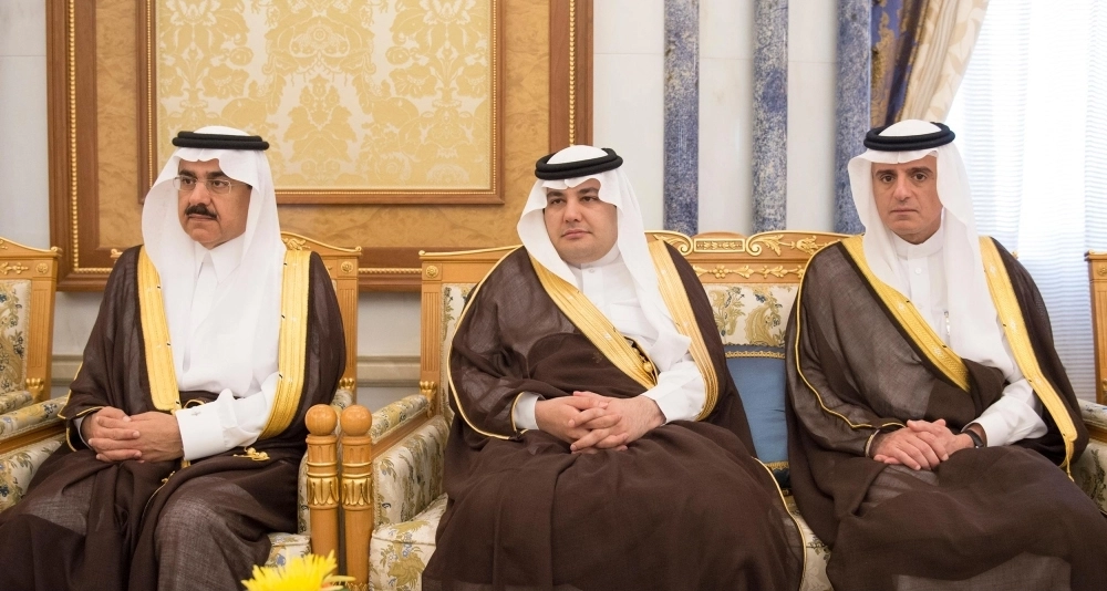 مساعد العيبان وعادل الطريفي وعادل  الجبير خلال اللقاء