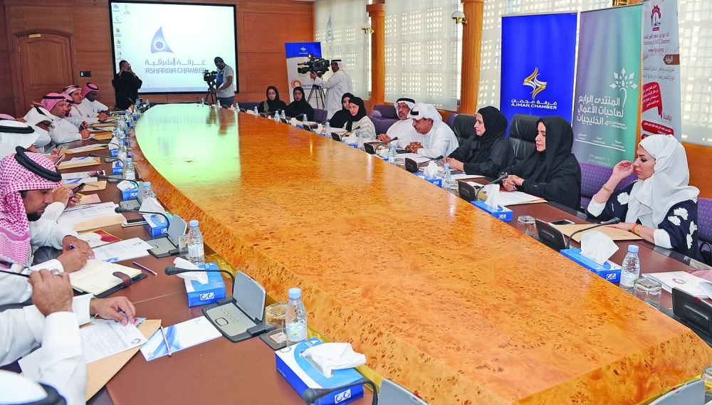 جانب من المؤتمر الصحفي                                          (مكة)