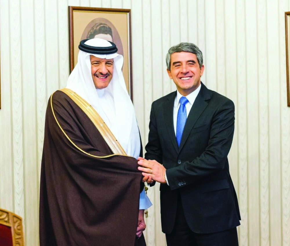 سلطان بن سلمان لدى لقائه روسين بليفنيلييف (واس)