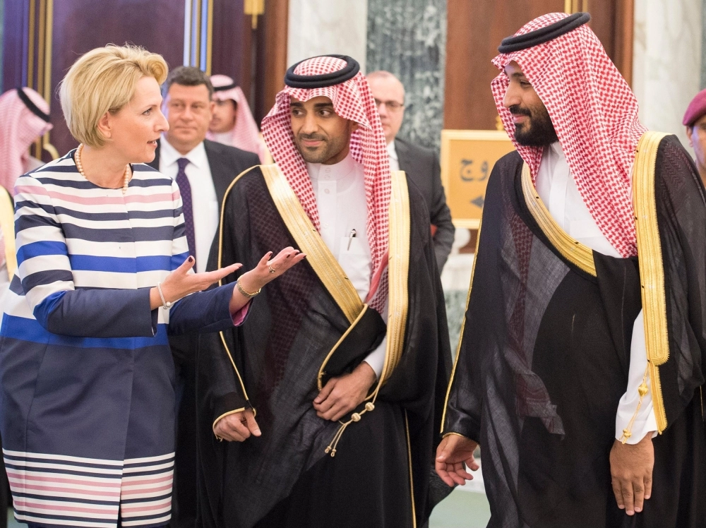 الأمير محمد بن سلمان لدى استقباله ميمي كوذيلي في قصر اليمامة بالرياض (واس)