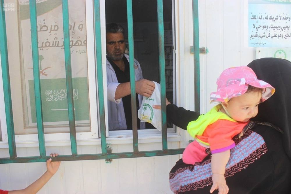 000-8916413281476865717386