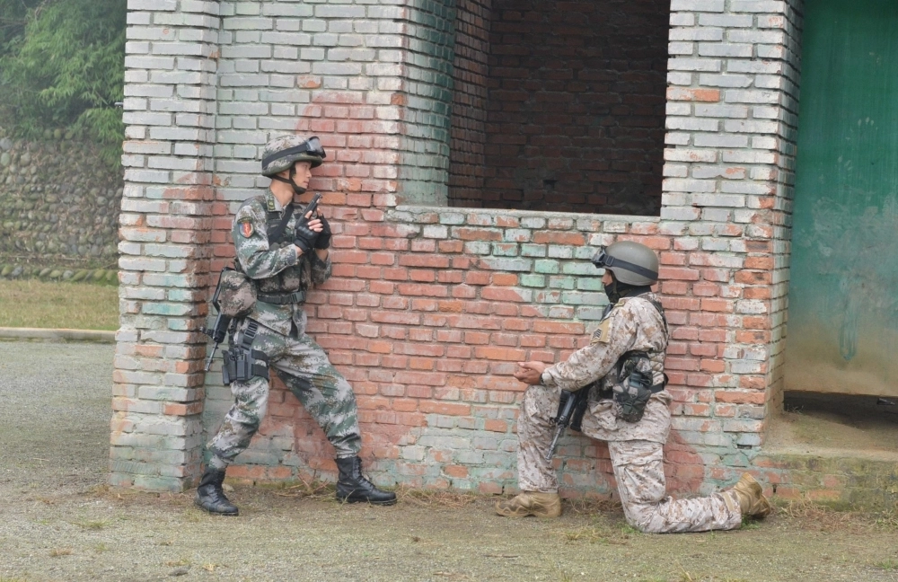 من التمرين                 (واس)