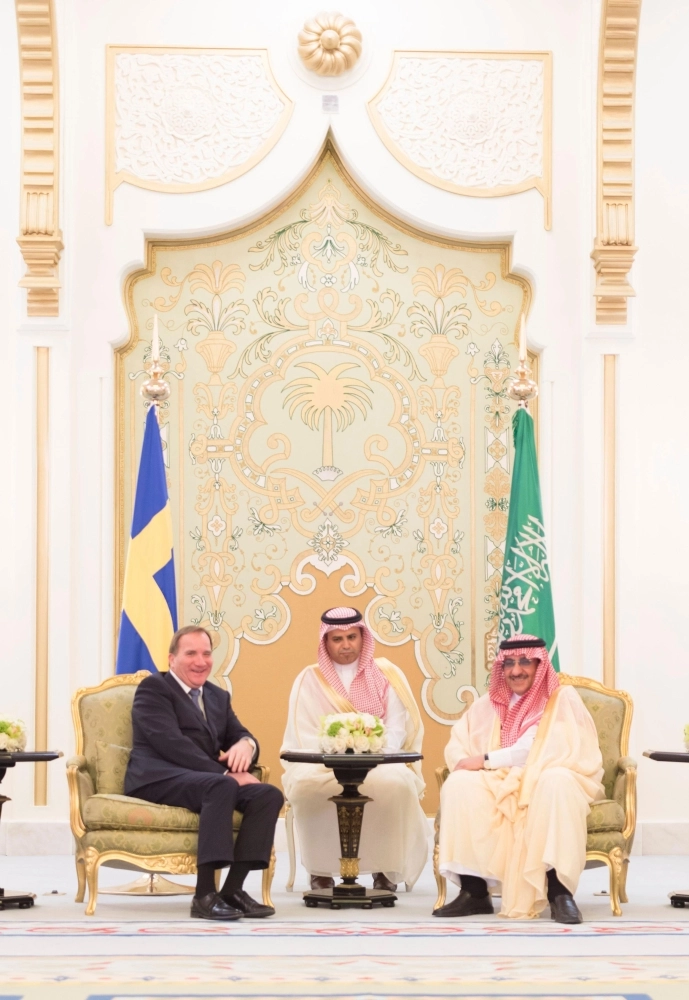 سمو ولي العهد يقيم مأدبة غداء لرئيس وزراء مملكة السويد (واس) 22-1-1438 هـ