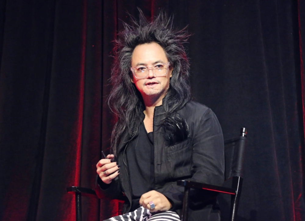 شنيجي زعيم الفكر الرقمي في شركة Aol لخدمات الانترنت و الإعلام