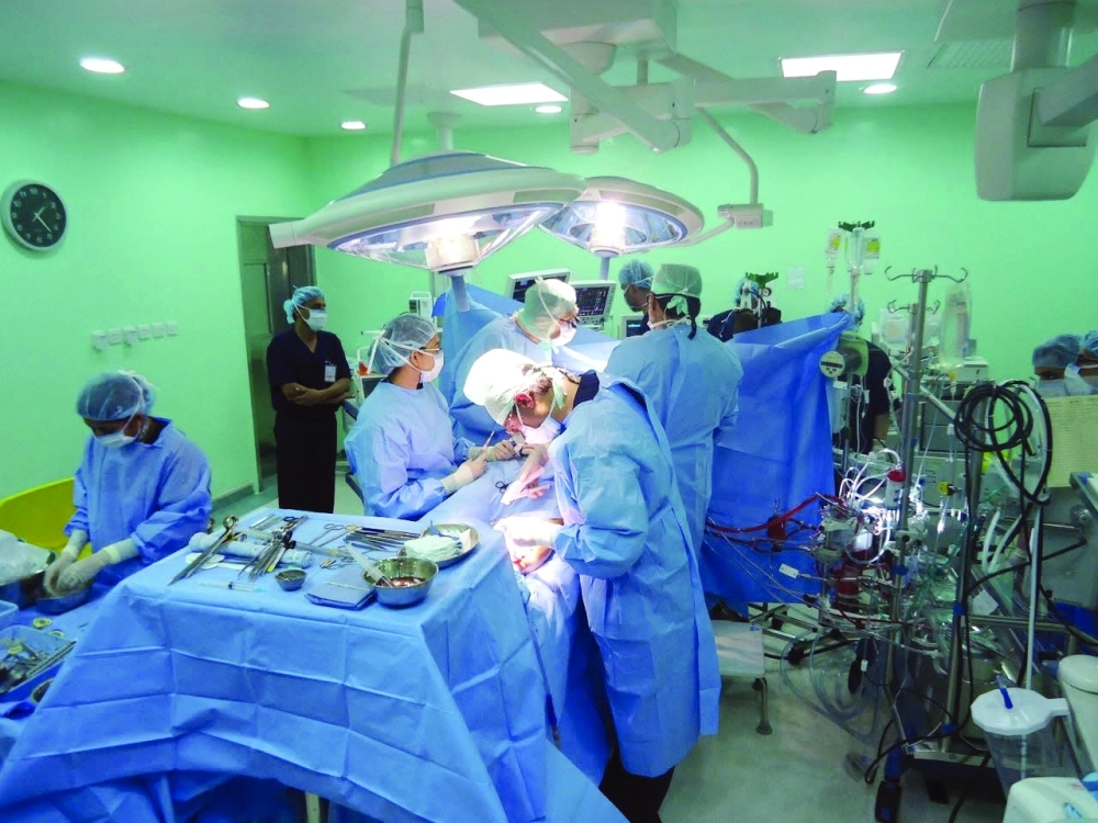 إجراء عملية قلب مفتوح في مركز القلب بعرعر                                                           (مكة)