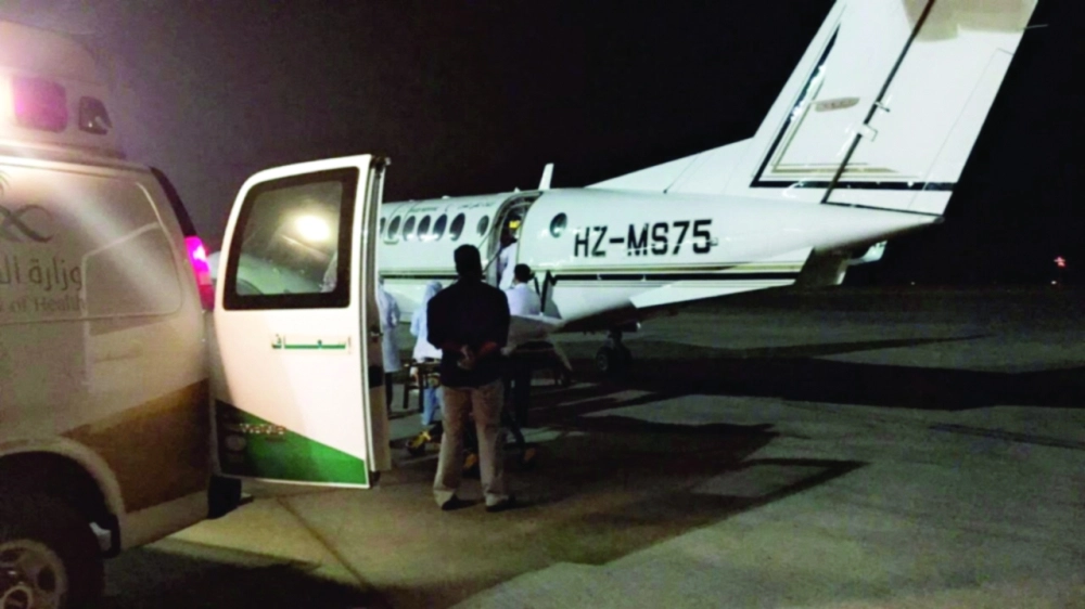 إحدى طائرات الإخلاء تنقل مريضا إلى عرعر (مكة)