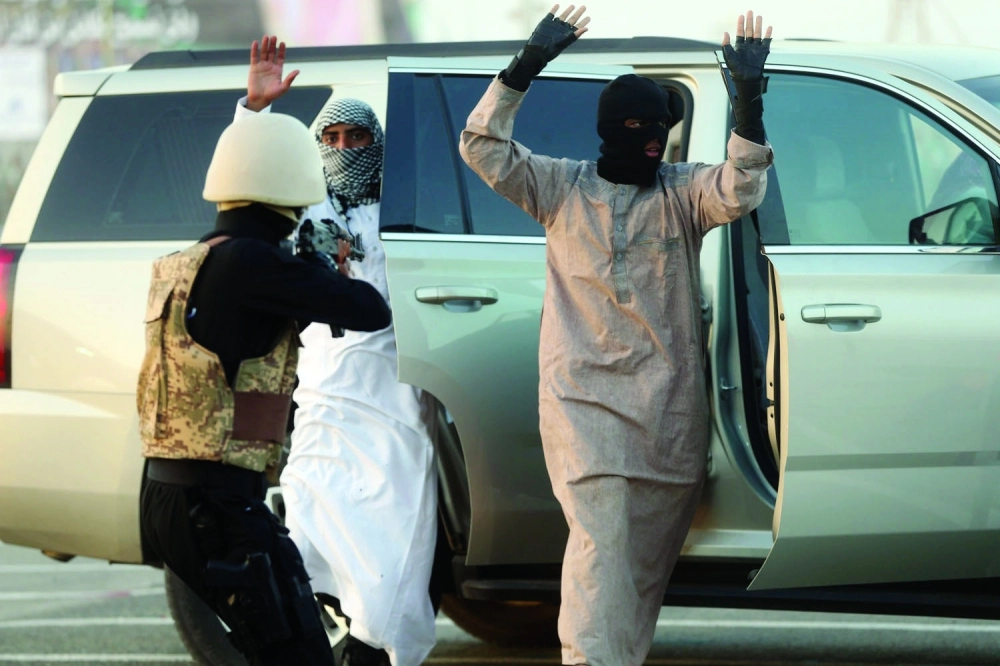 قوات أمن المنشآت خلال فرضية إرهاب                (مكة)