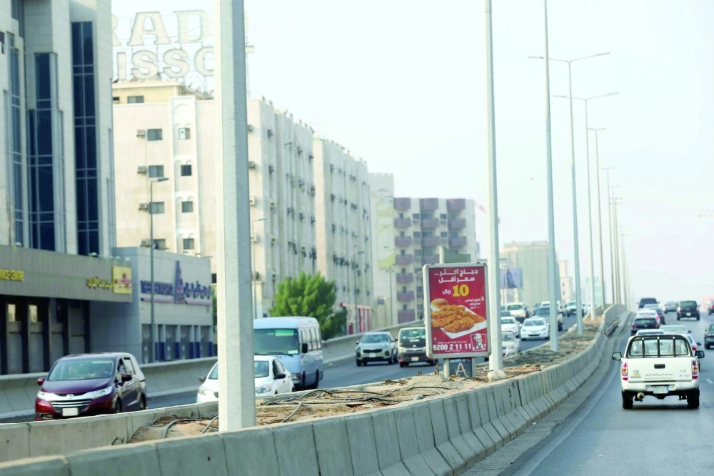  طريق المدينة ويظهر اختفاء الأشجار (علي الزهراني)