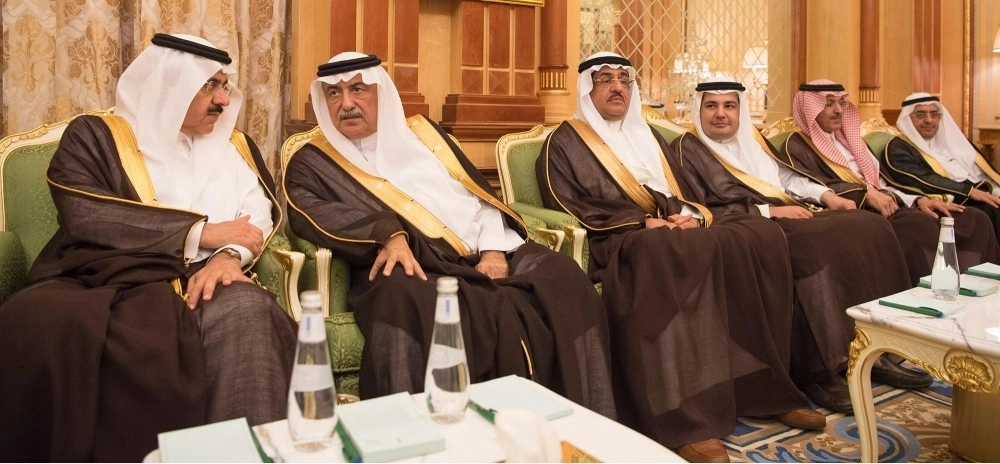 مساعد العيبان وإبراهيم العساف وعصام بن سعيد وعادل الطريفي ومحمد الجدعان خلال اللقاء