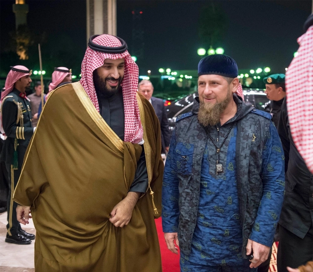 الأمير محمد بن سلمان لدى استقباله رمضان قديروف (واس) 