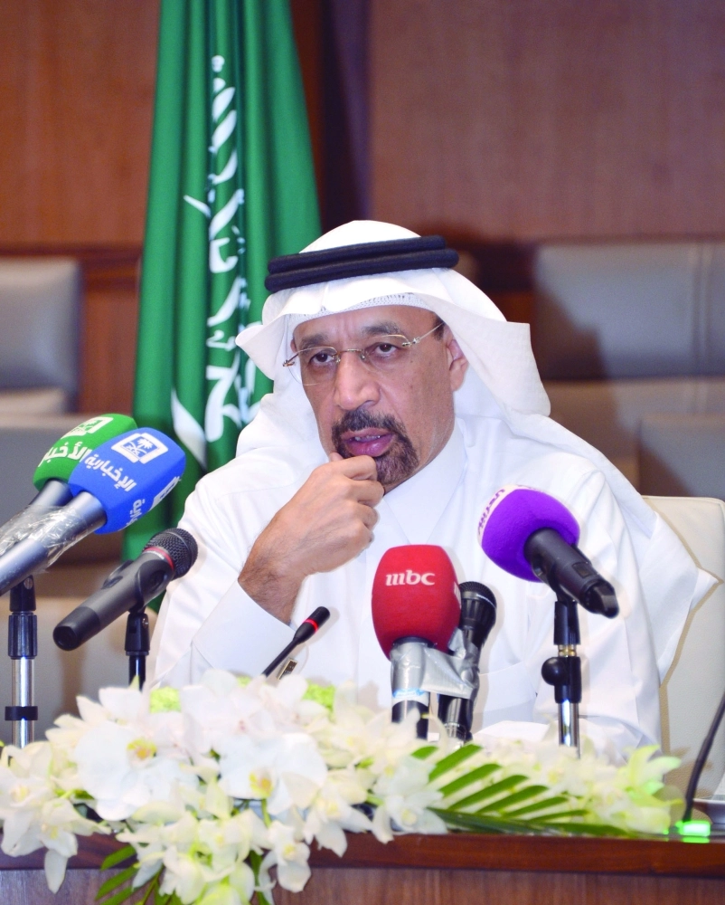 الفالح يتحدث للإعلاميين أمس (مكة)