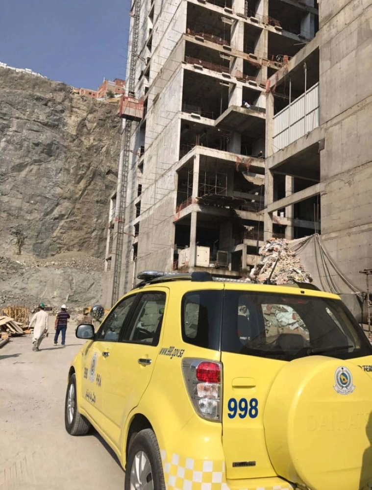 من حملة السلامة       (مكة)