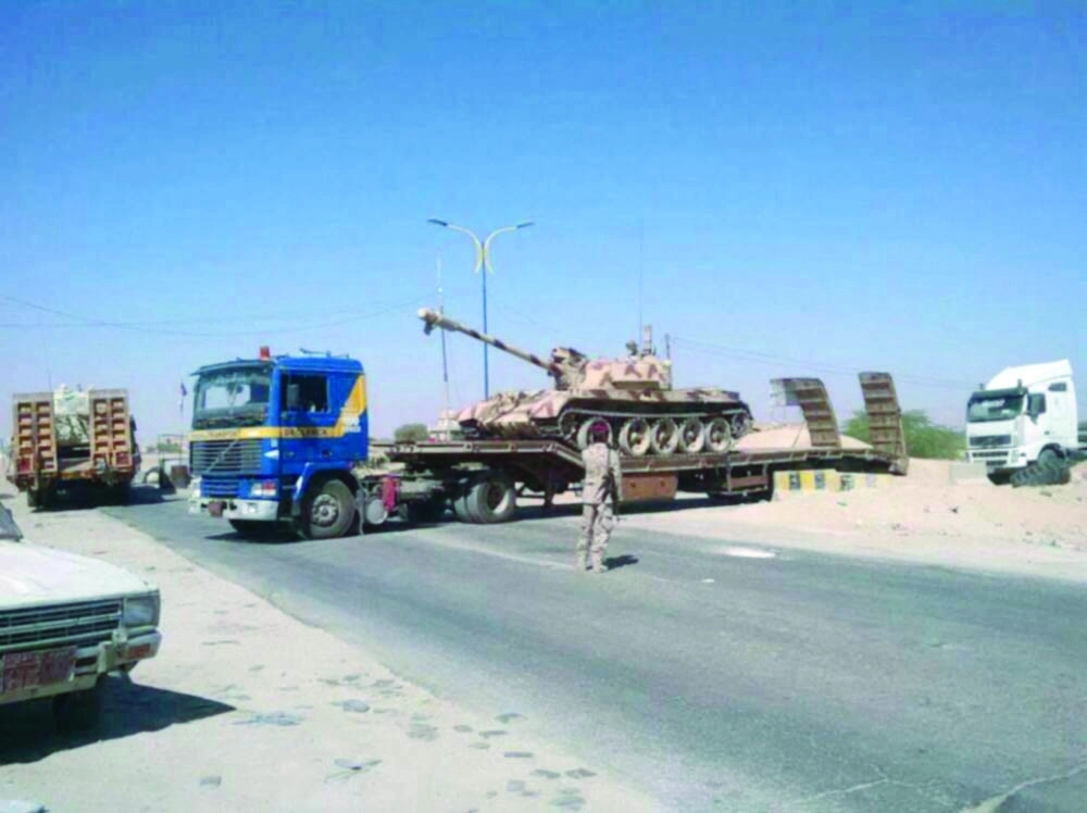 تعزيزات عسكرية في طريقها لقوات الجيش في مأرب (مكة)