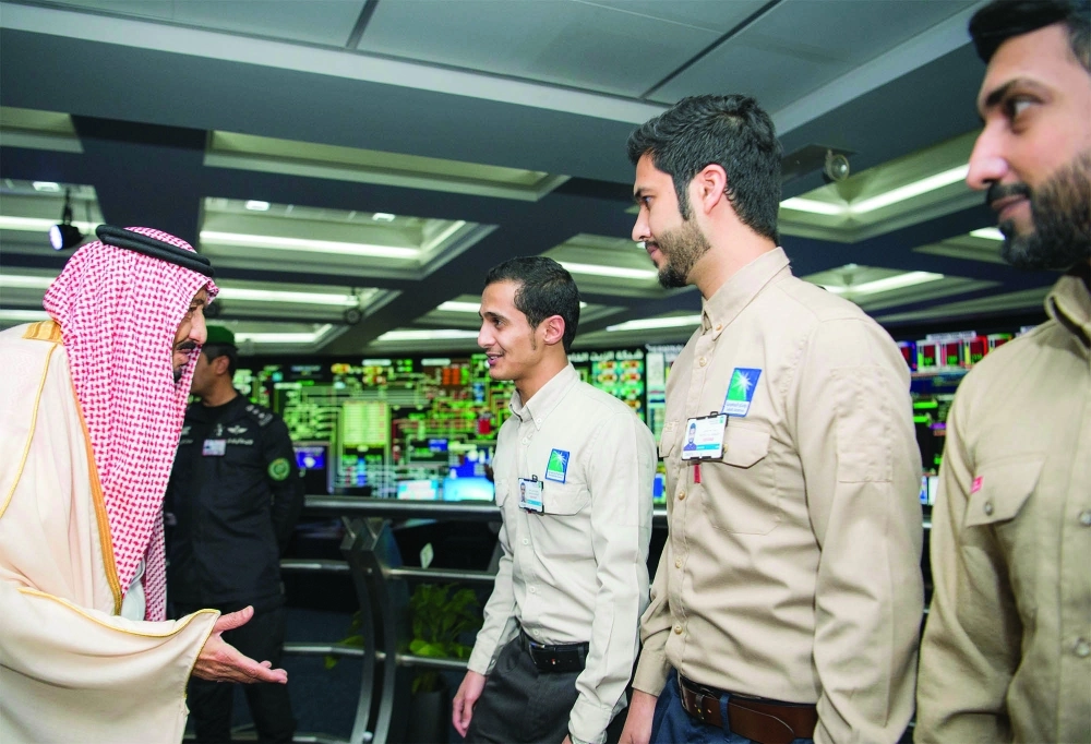 .. وفي حديث مع عدد من موظفي المركز 