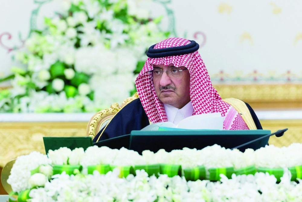 الأمير محمد بن نايف لدى تروسه جلسة المجلس اليوم (واس)