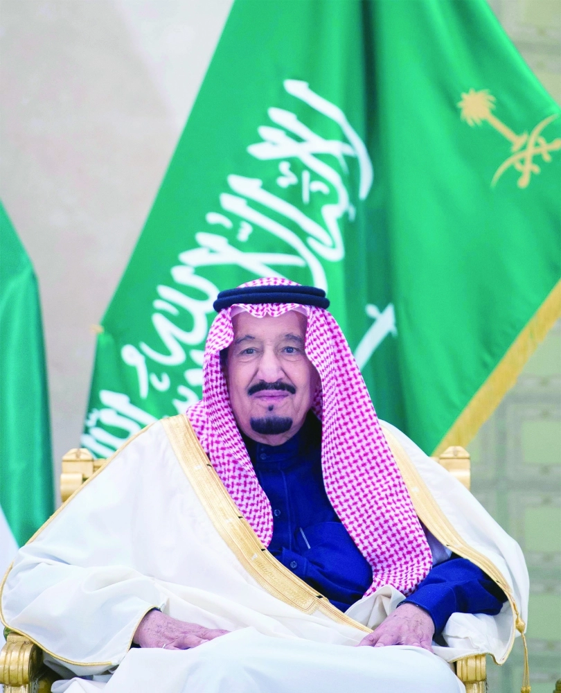 الملك سلمان خلال اللقاء