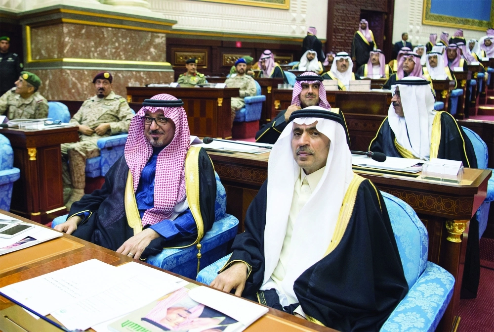 أعضاء مجلس الشورى خلال الافتتاح