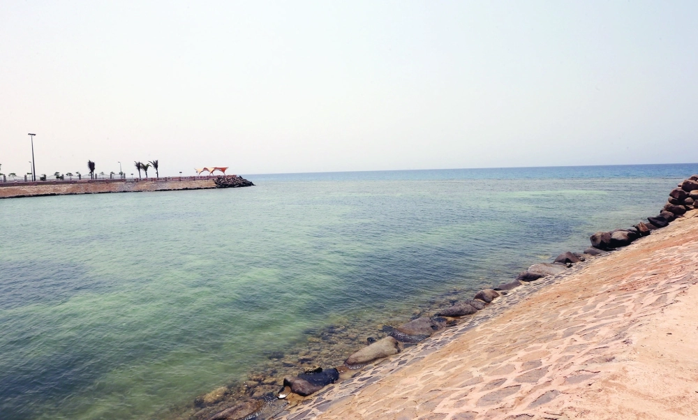 إحدى إطلالات المتنزه البحرية 