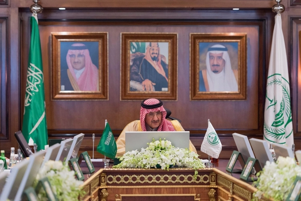 الأمير محمد بن نايف خلال ترؤسه اجتماع اللجنة الوطنية لمكافحة المخدرات اليوم واس)