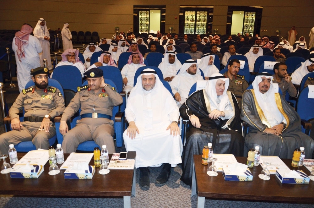 من اللقاء التعريفي في غرفة مكة                                        (عبد المحسن دومان)