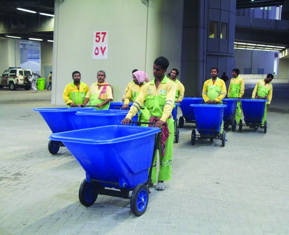 عمال نظافة في مكة المكرمة (مكة)