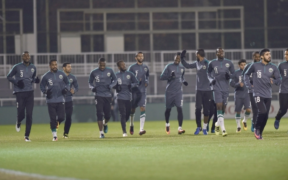 تدريب سابق للأخضر قبل مواجهة اليابان   (مكة)