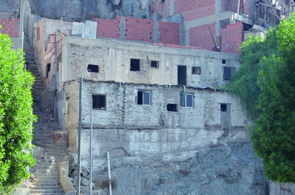  منازل مهجورة بحي النكاسة (عبدالمحسن دومان)