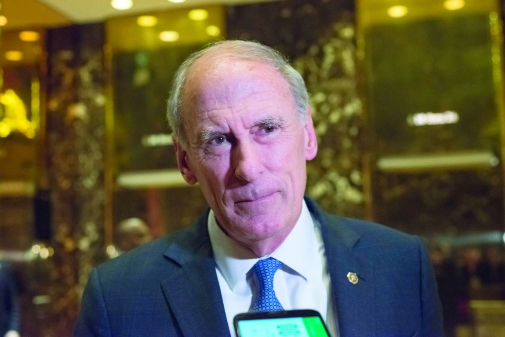 دان كوتس مدير الاستخبارات الجديد