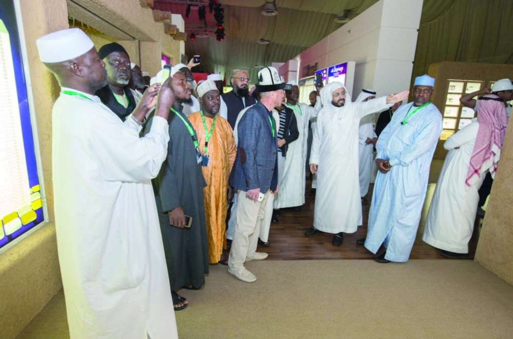 ناصر الزهراني يشرح فكرة المشروع ورسالته وأهدافه                        (واس)