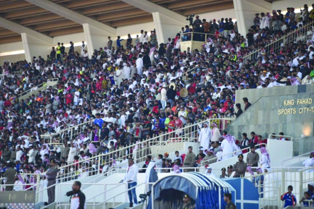 من مباراة وج والشباب أمس والتي جرت وسط مساندة جماهيرية كبيرة                                                                          (إعلامي وج)