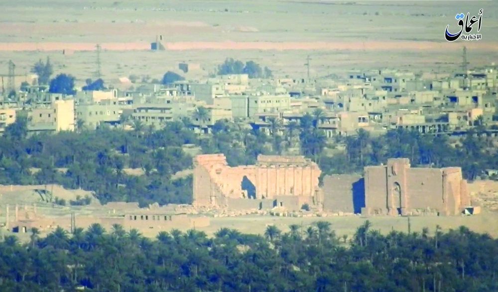 بعض الآثار التي دمرها داعش                           (أ ب) 