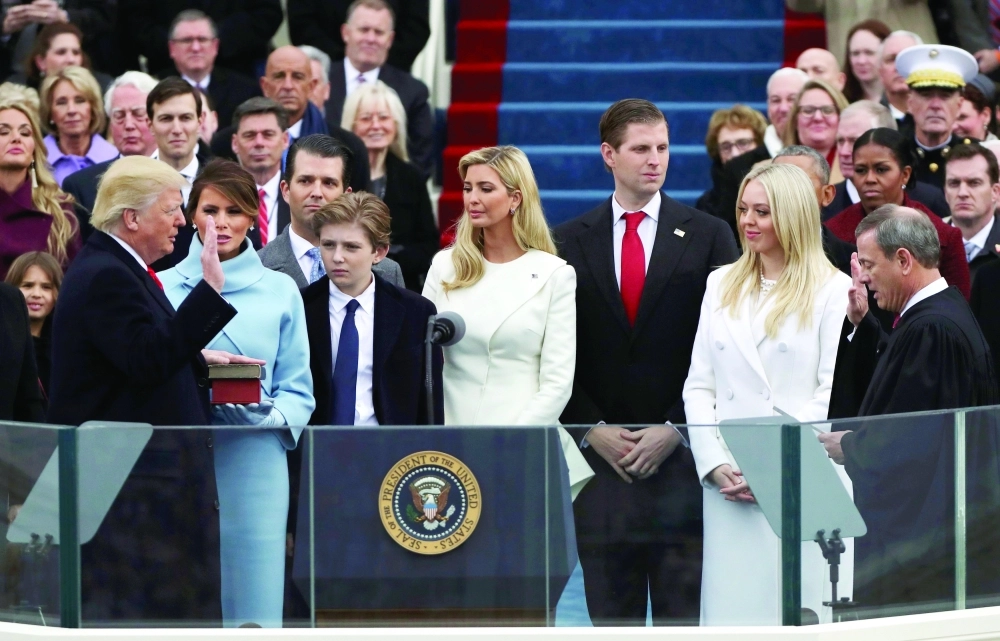 ترامب يؤدي القسم في الكونجرس الأمريكي بواشنطن (رويترز)